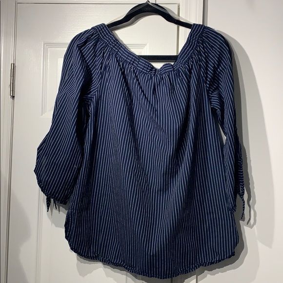 Bell Sleeve Top with Tie - Picture 7 of 7